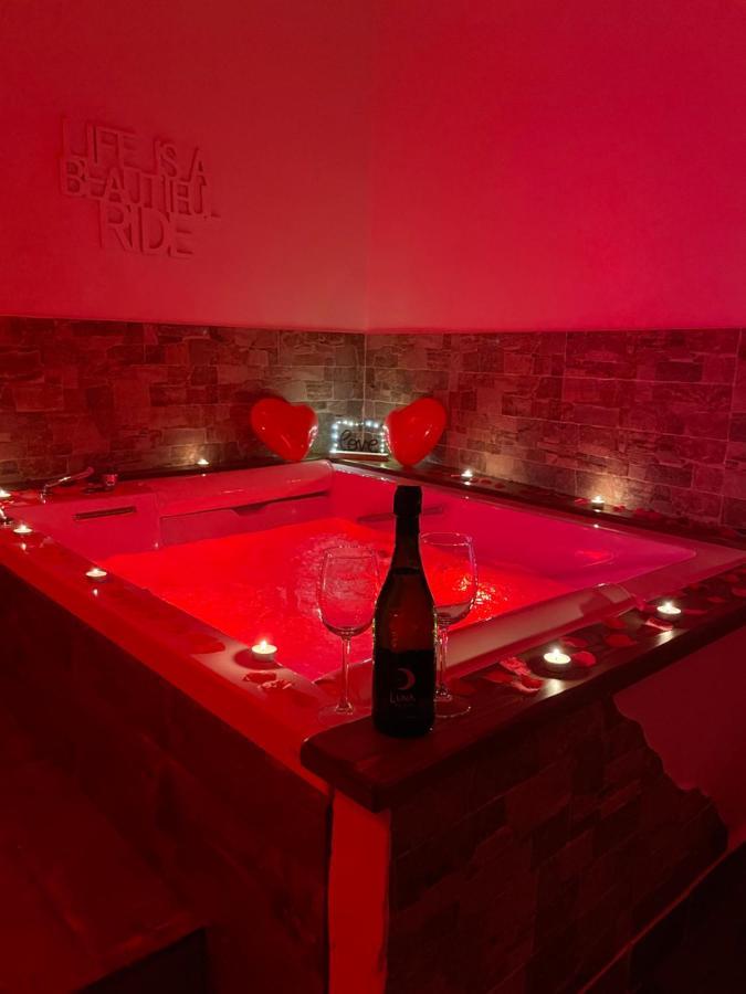 “La Casetta Nel Borgo” Черветере Экстерьер фото